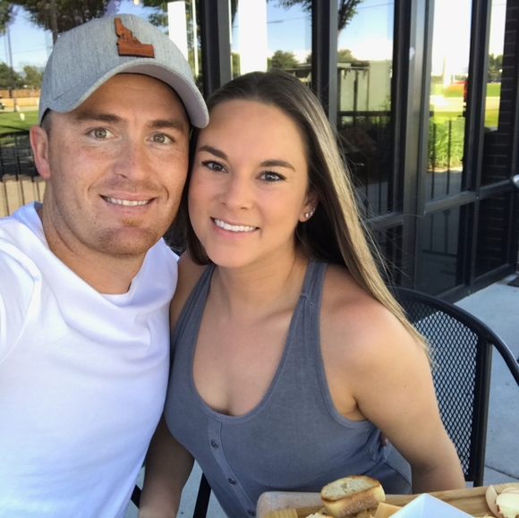 Meet your Posher, Alyssa - Picture 6 of 6